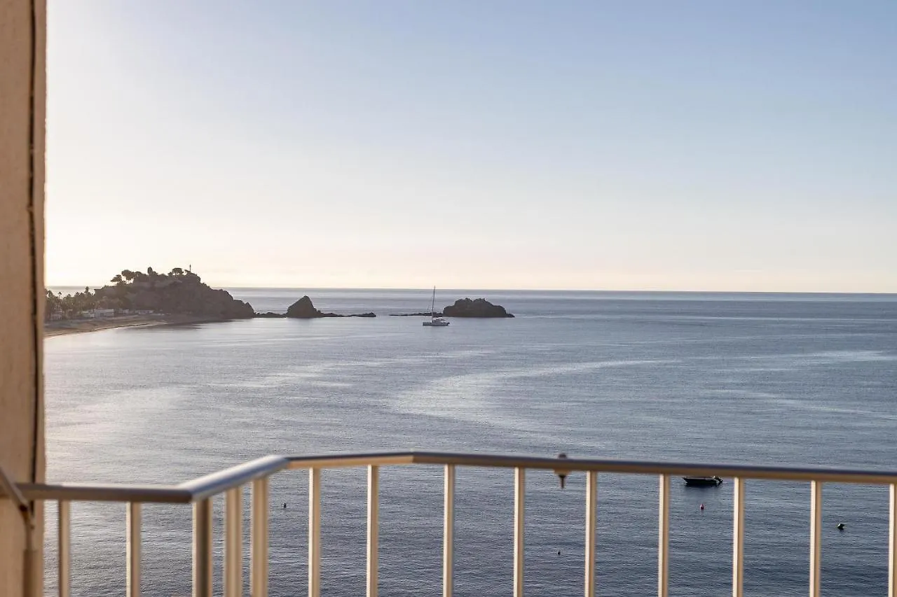 Apartment Sea-Front Almunecar 0*,  Spain